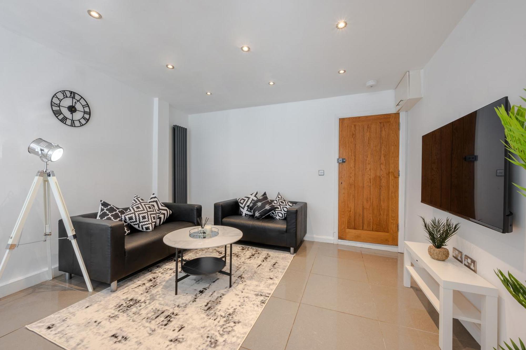 Stylish Two Bedroom Apartment By Central London With Garden Extérieur photo