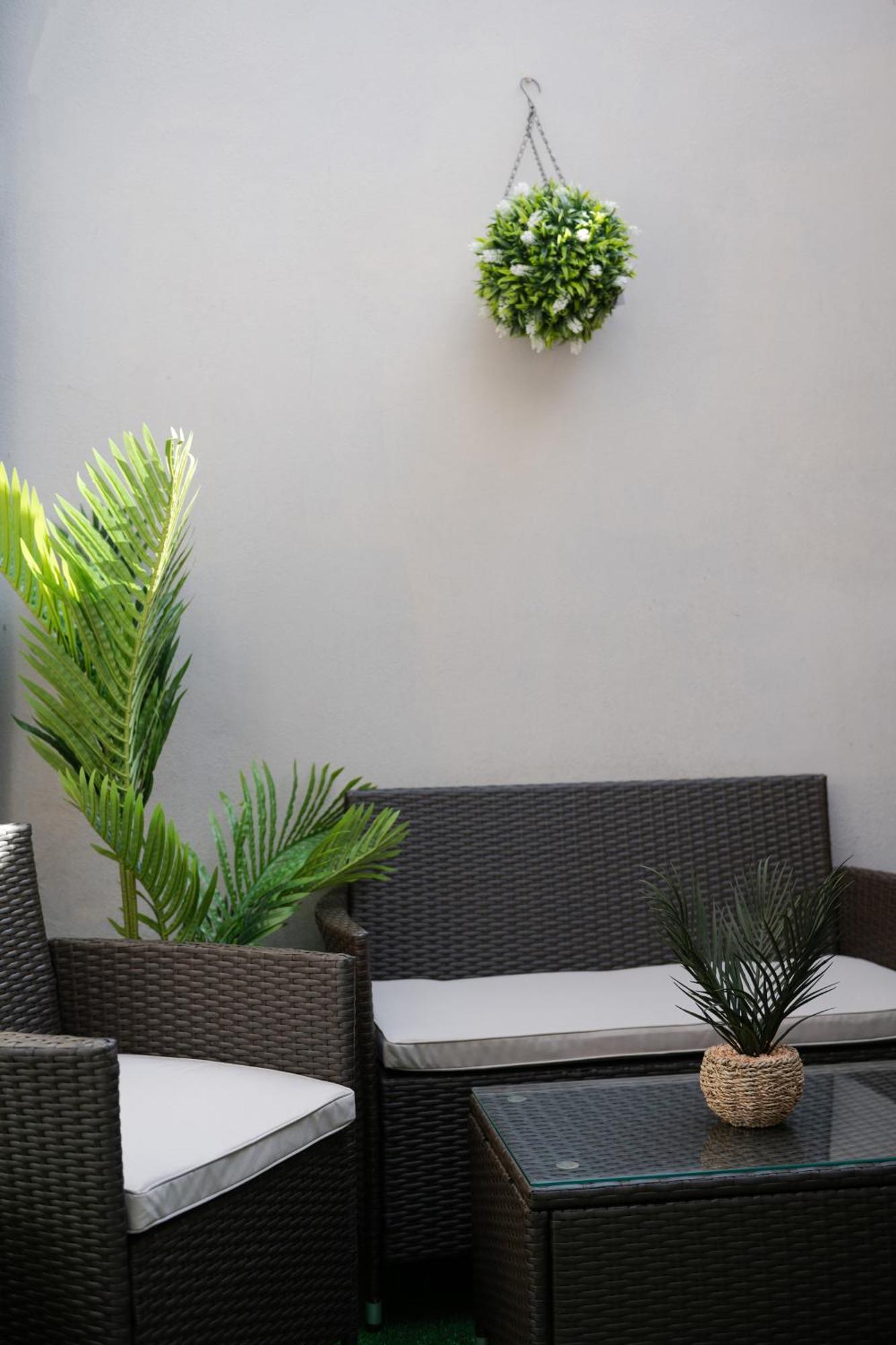 Stylish Two Bedroom Apartment By Central London With Garden Extérieur photo